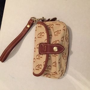 Dooney & Bourke small bag wallet